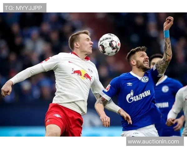 柏林联队与沙尔克04德甲比赛提前结束闷平收场德甲悬念未定