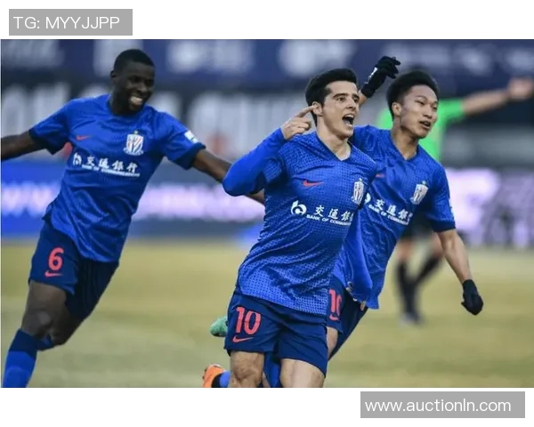 广州恒大胜上海申花，紧追积分榜头名，领跑冠军榜单