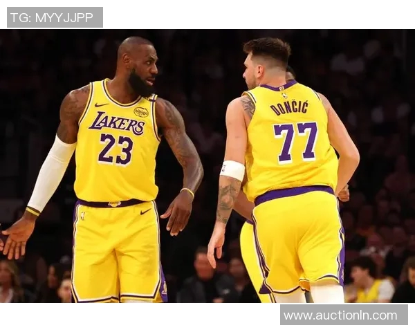 湖人队完成5笔豪门级球员交易，引发轩然大波