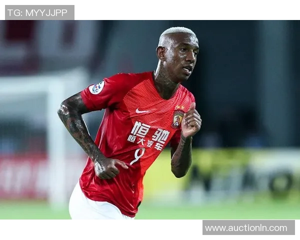 彭啸关键进球助力球队逆转胜利引发球迷热烈讨论与期待